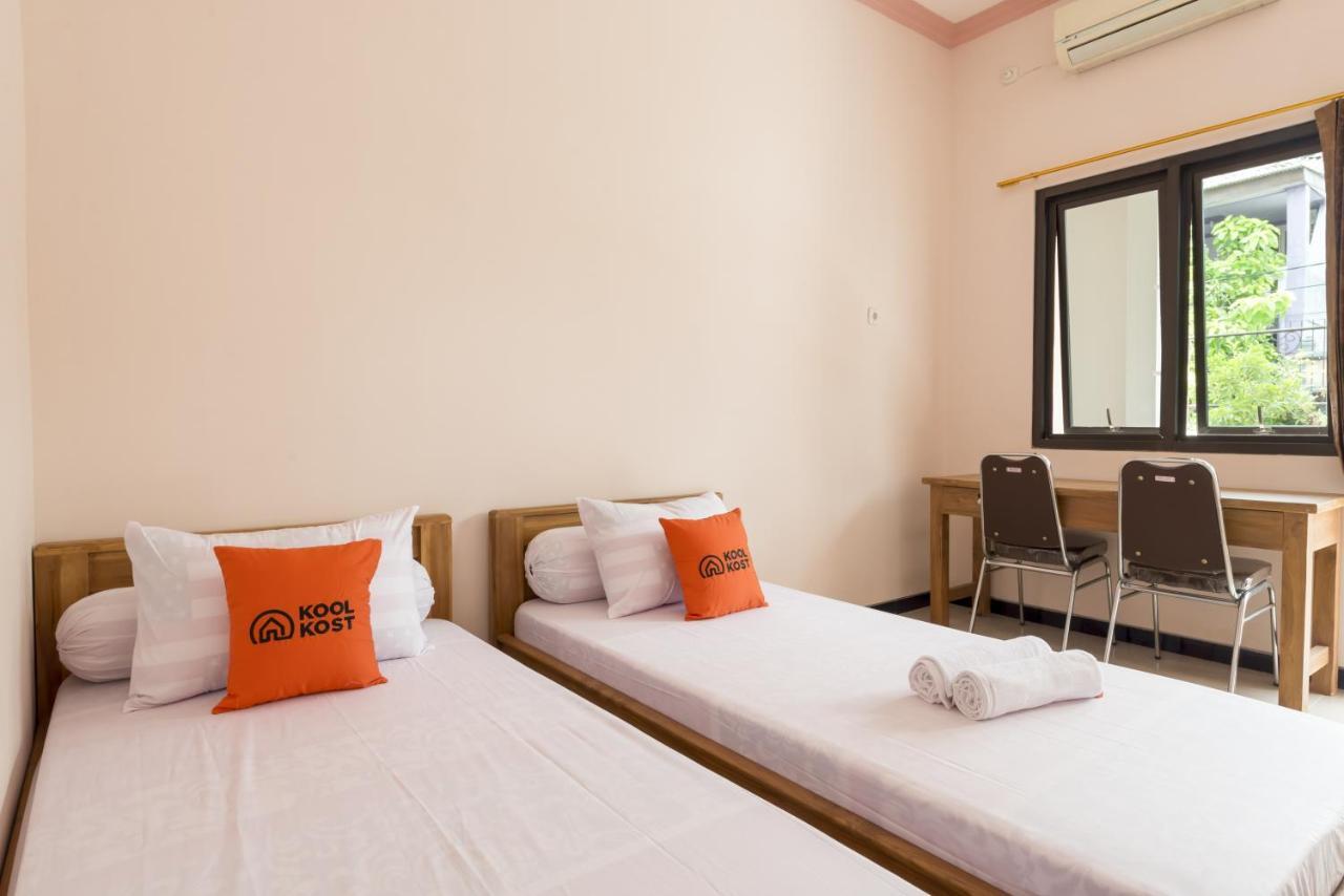 Hotel Koolkost Syariah Near Upn Veteran à Medokanayu Extérieur photo